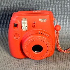 Fujifilm Instax Mini 8 Camera